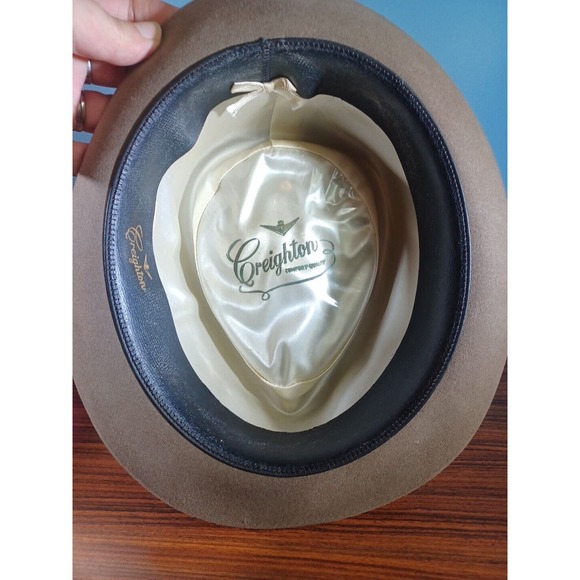 Vintage Creighton Fedora Classic Style Brown Felt Green Band - Picture 5 of 16